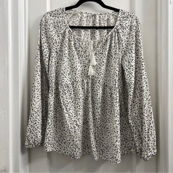 Old Navy Printed Tie-Neck Swing Blouse, White Floral Print with Tassels, M Tall - Picture 2 of 5